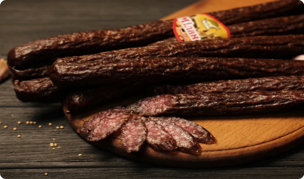 Ковбаски міланські